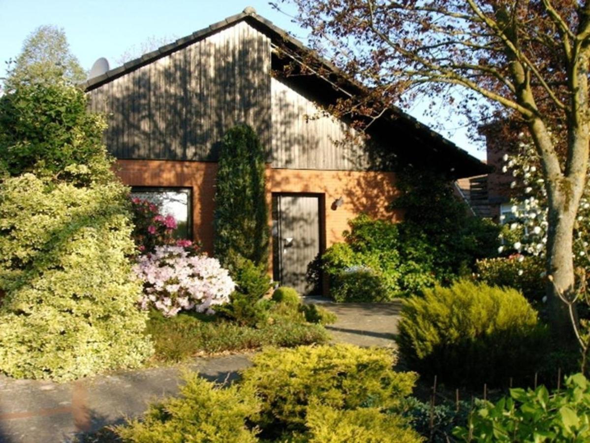 Ammerlaender Ferienwohnung Westerstede Esterno foto